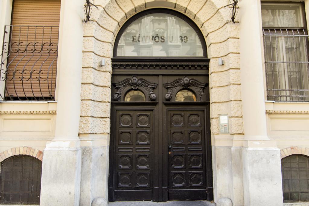 Eoetvoes Apartman Budapest Zimmer foto
