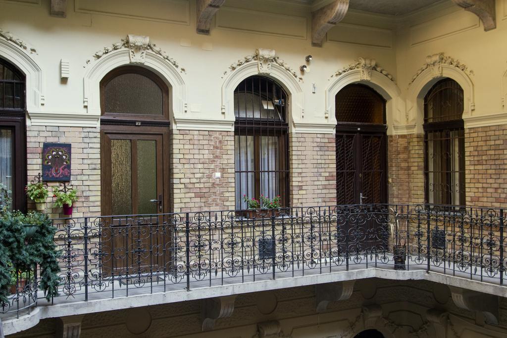 Eoetvoes Apartman Budapest Zimmer foto